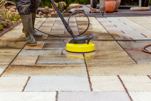 Best Sign and Awning Cleaning  in Madison, OH